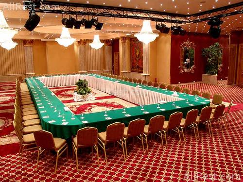 Pyramisa Suites Hotel & Casino 32